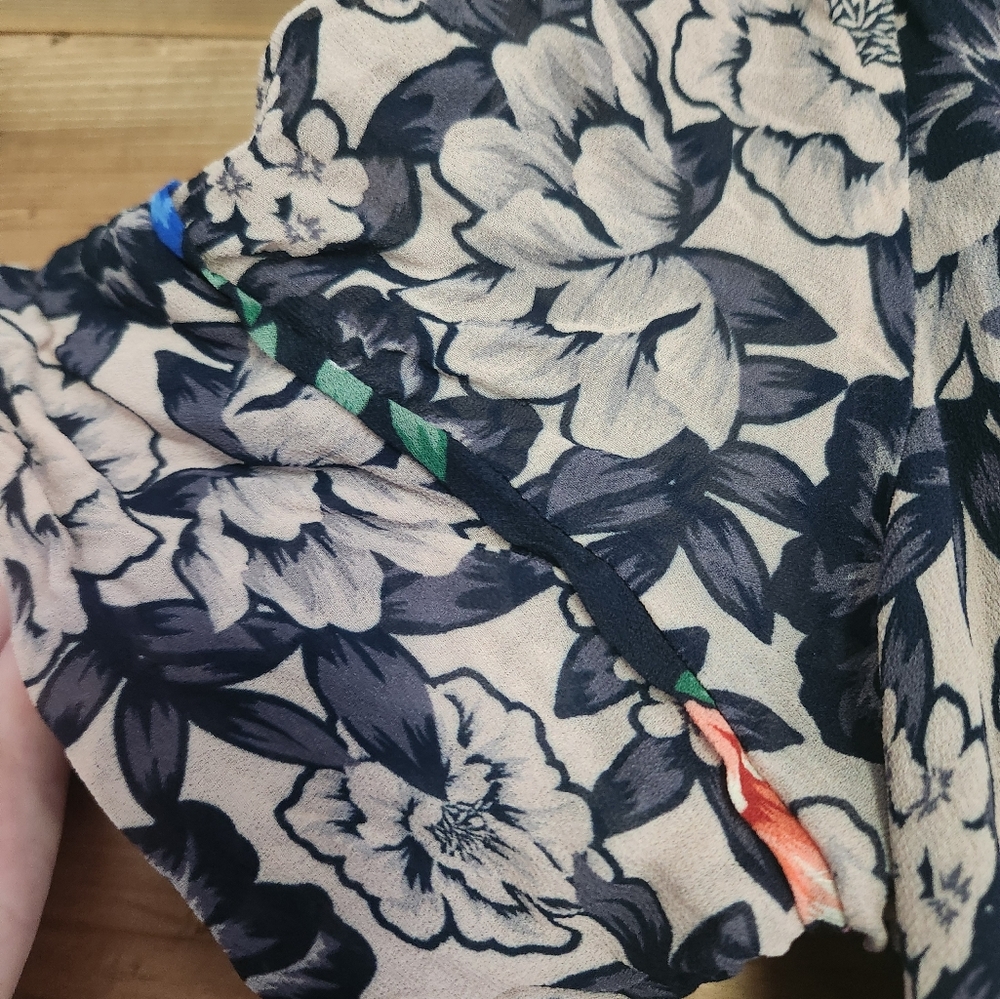 Johnny Was Micha Mixed Floral Print Wrap Dress Size L - Picture 8 of 10